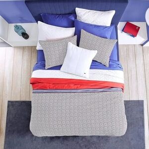 Lacoste Home Grove Red Duvet Cover Set Full / Queen Cotton Blue W Shams